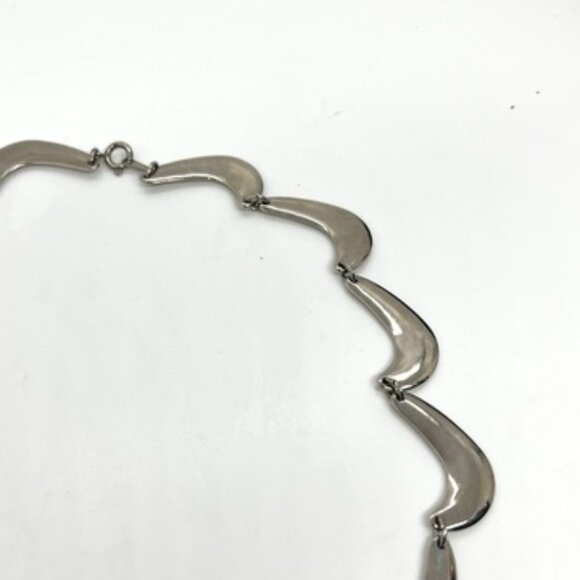 VINTAGE MODERNIST MOON CRESCENT LINK NECKLACE SILVER TONE SCALLOP BIB COLLAR - Picture 12 of 16
